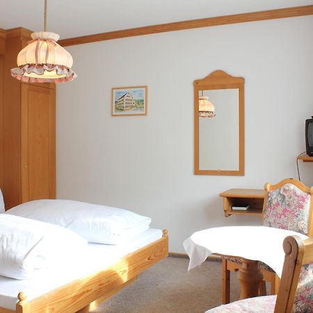 Hotel Adler Post Lenzkirch Esterno foto