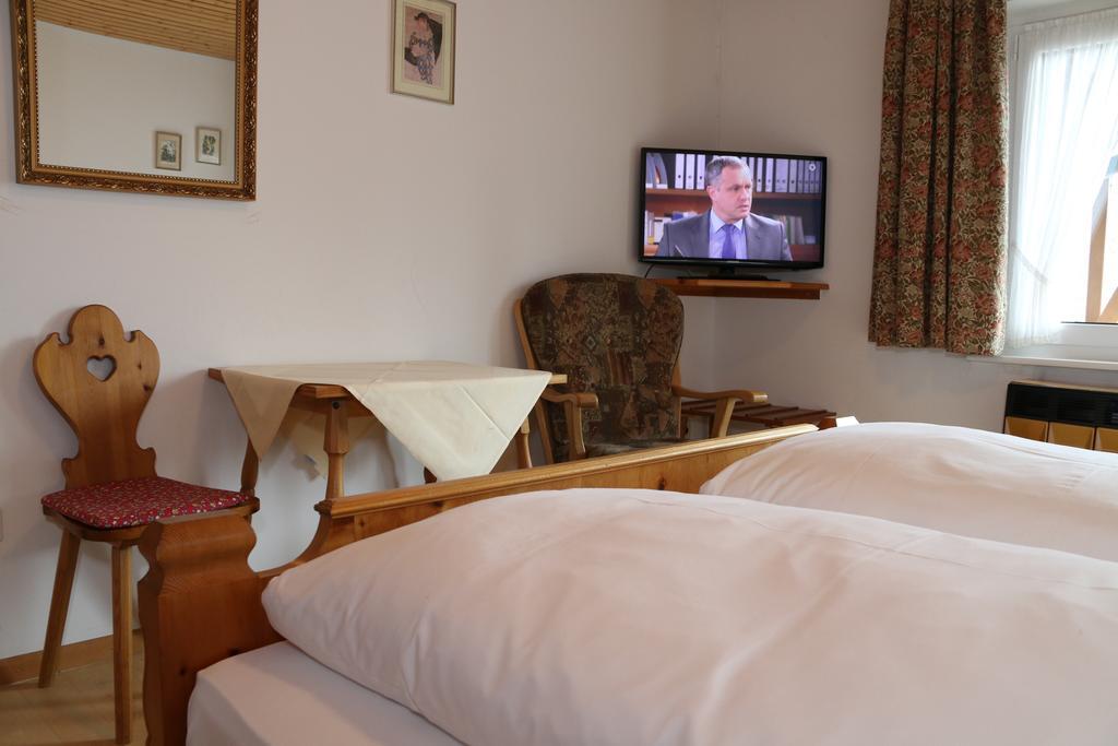 Hotel Adler Post Lenzkirch Esterno foto